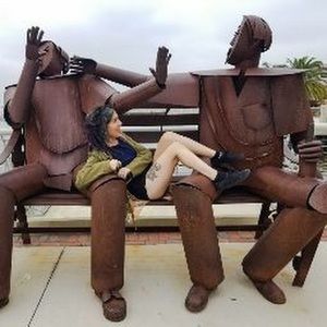 Meet your Posher, Raquel